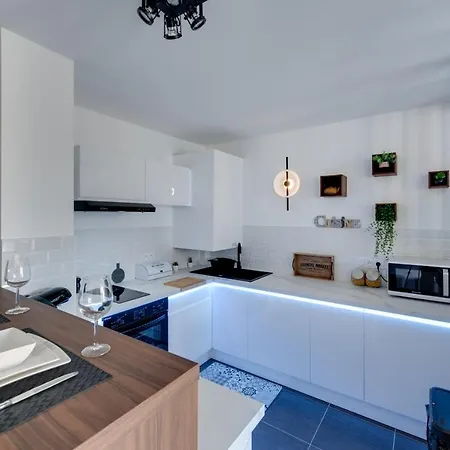 Studio Cosy Et Moderne - Annecy